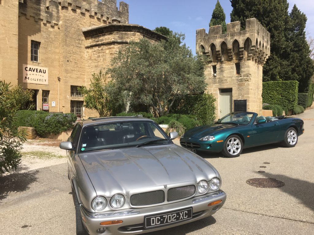 Voiture location Jaguar xk8 et Jaguar xj roadvintagecars