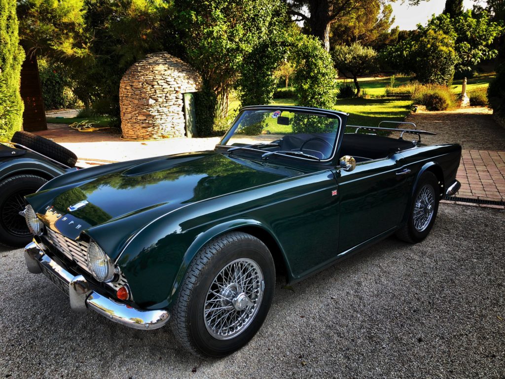 Voiture location Triumph tr4 roadvintagecars